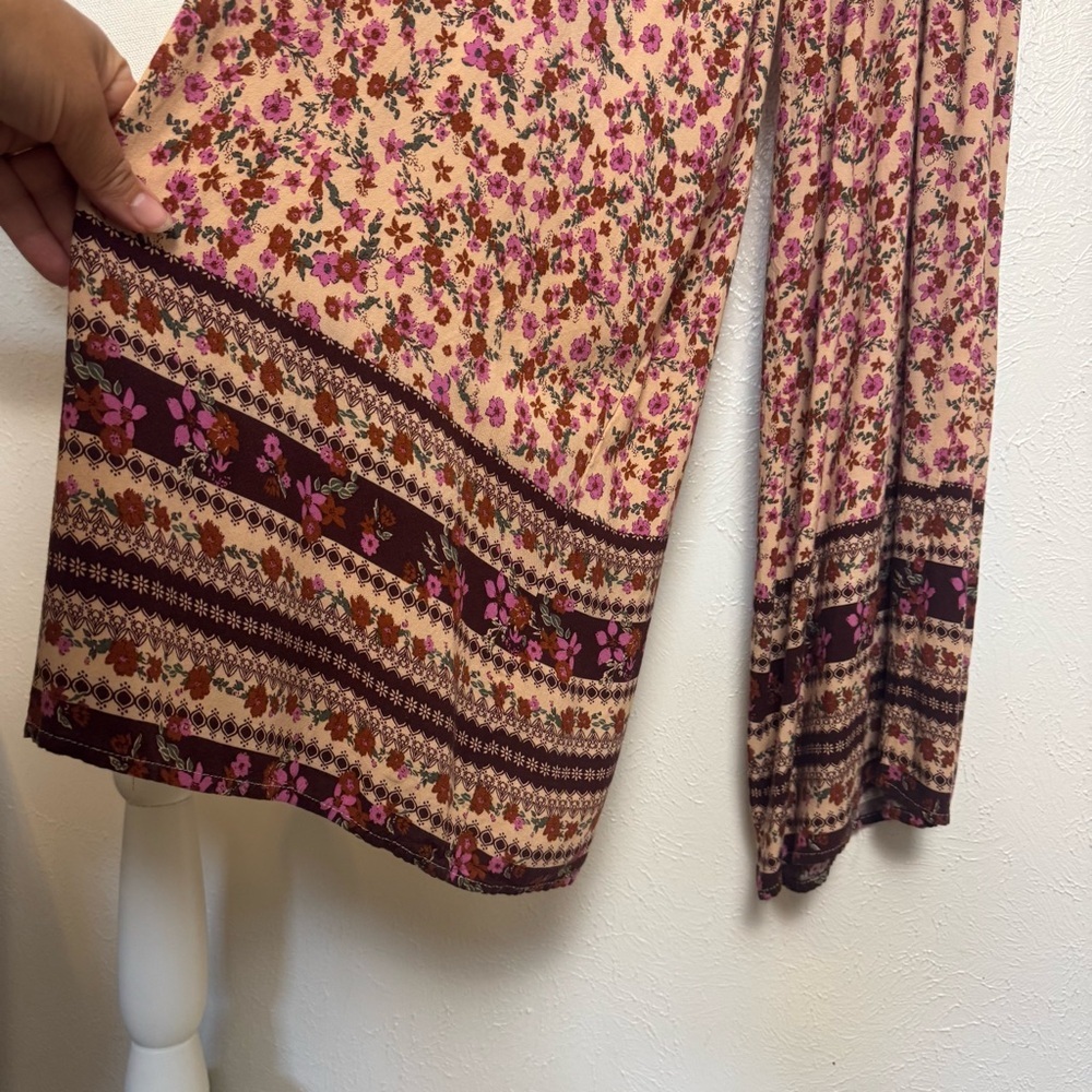 Vici Floral Bohemian Rayon Jumpsuit‎ - Picture 5 of 9